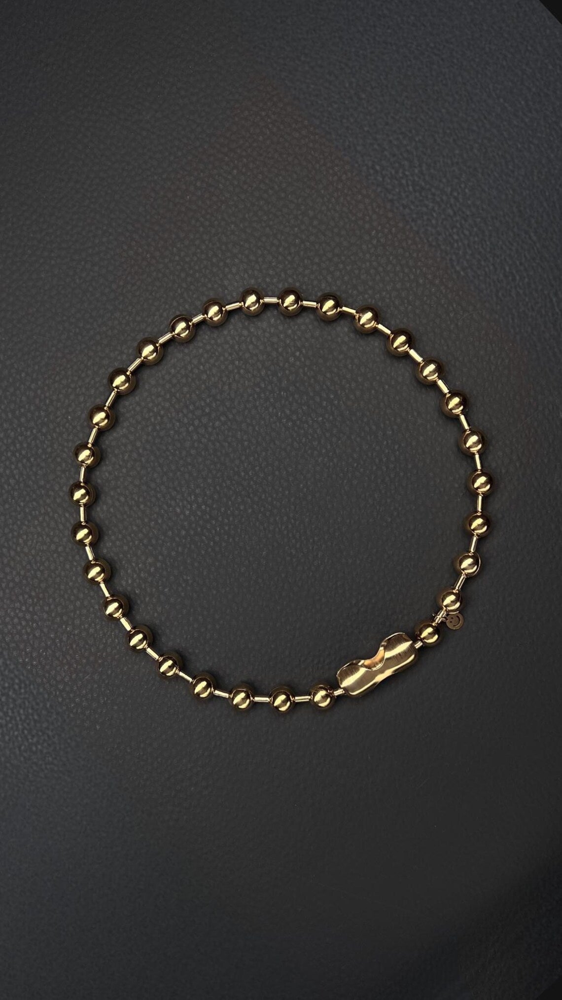 gouden balletjes rave ketting