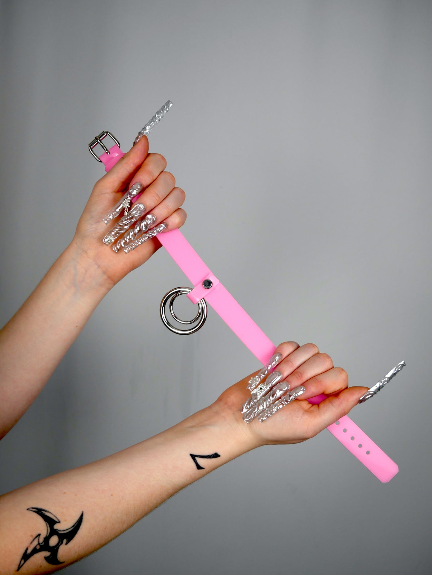Lui Trash - Dubbele o ring choker - Roze