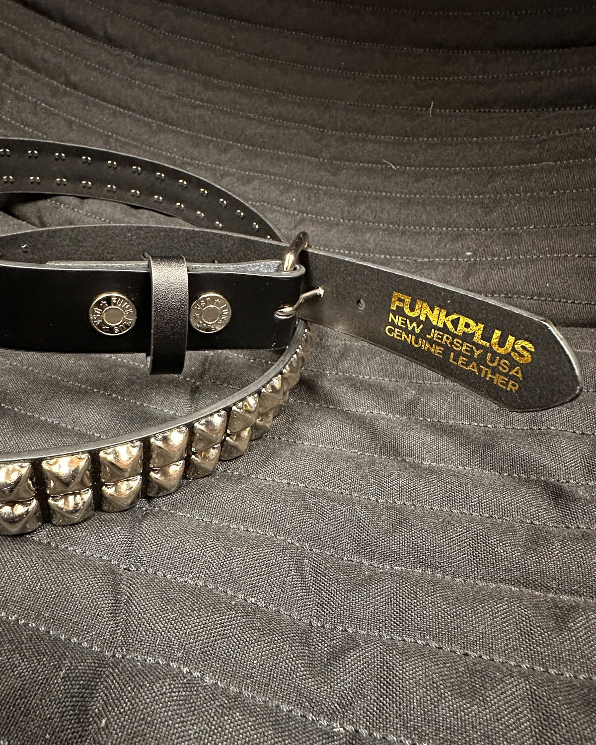 Funk Plus - Leren rave belt - 2 rijen  pyramid studs - Zwart