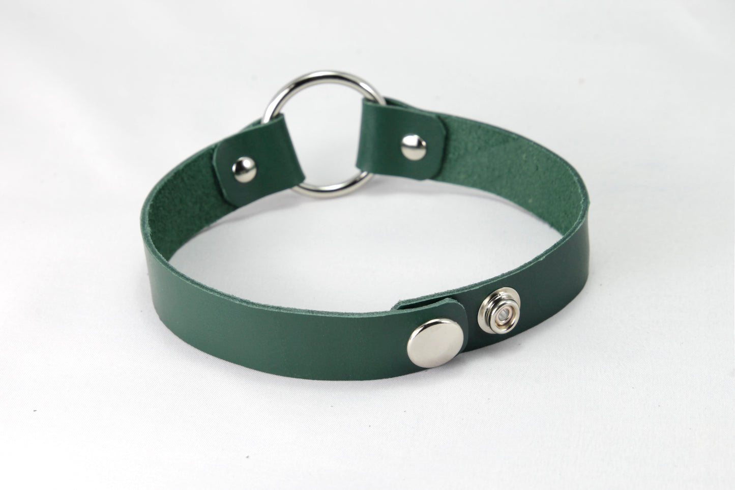 Studio Moonbow - Leather choker in various colors