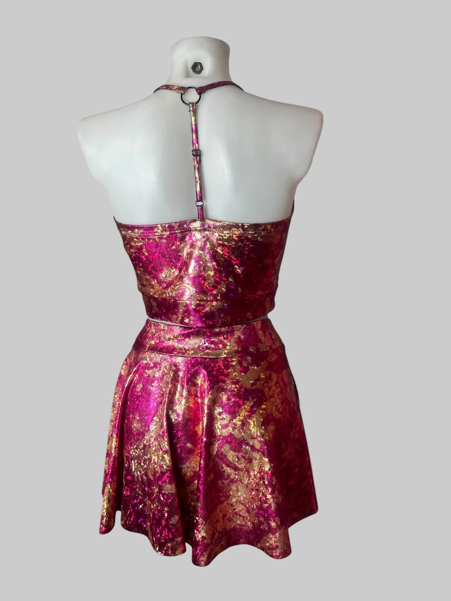 Claudia Vitali - Holografische top en rok - Roze en goud