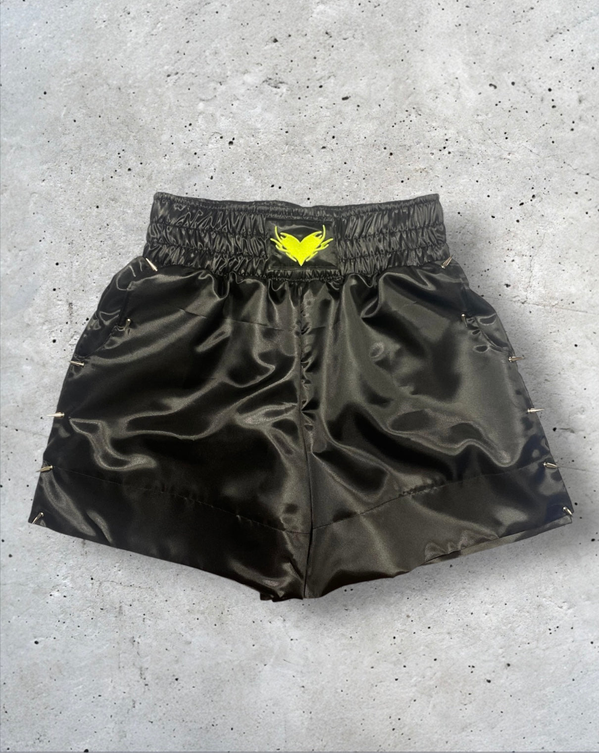 FAC SHOP - "Hardwired Boxing Shorts" - Boxing shorts with spikes - Black