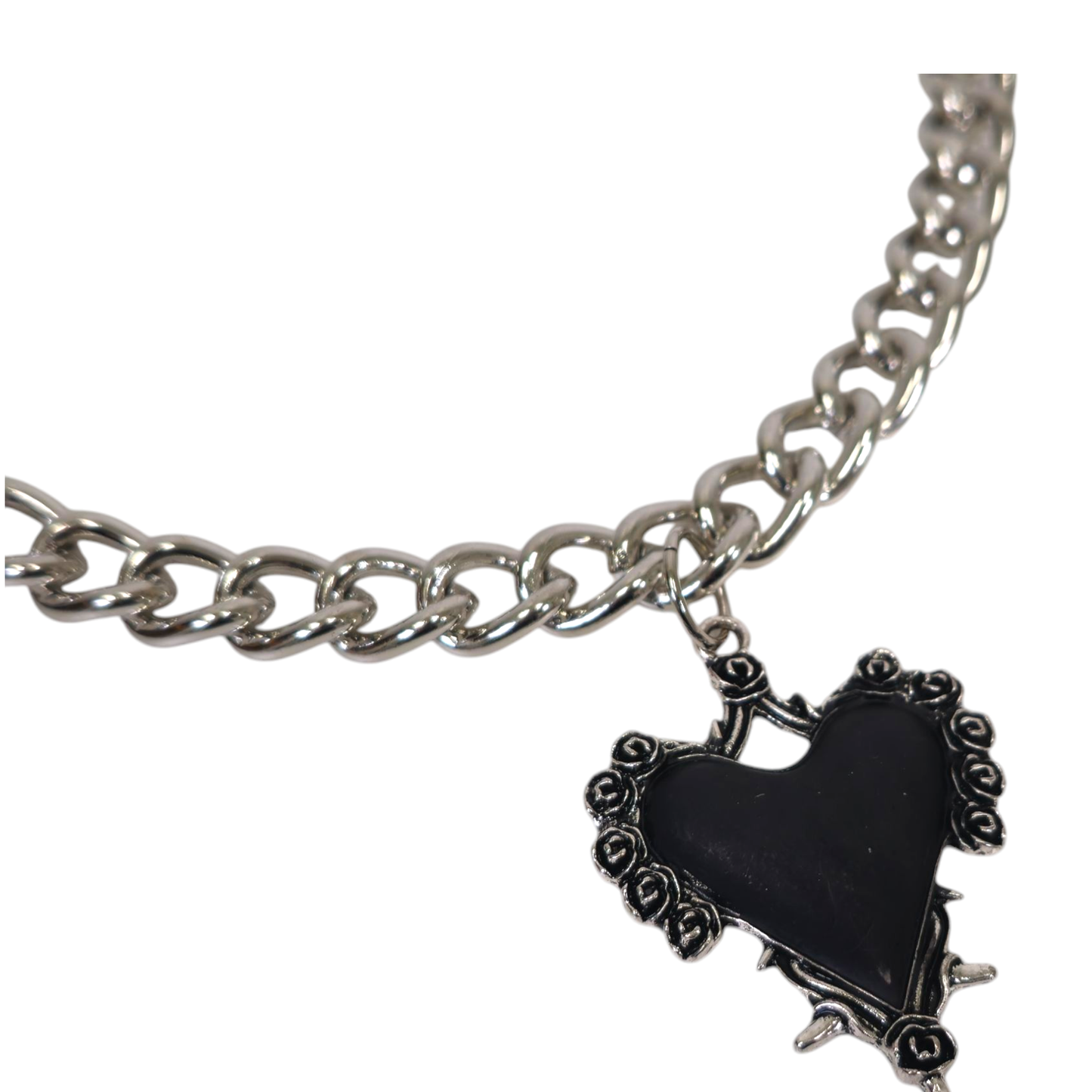 chain heart necklace