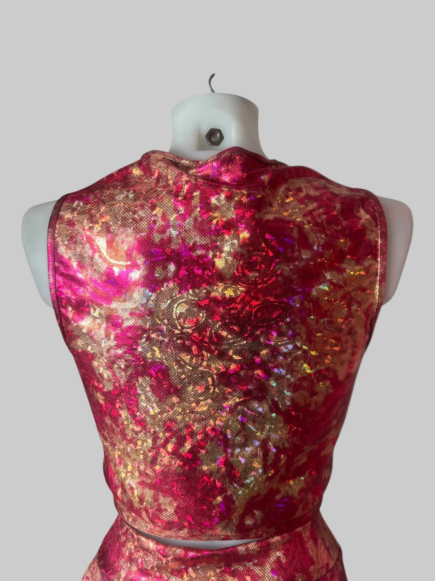 Claudia Vitali - Holografische top en rok - Roze en goud
