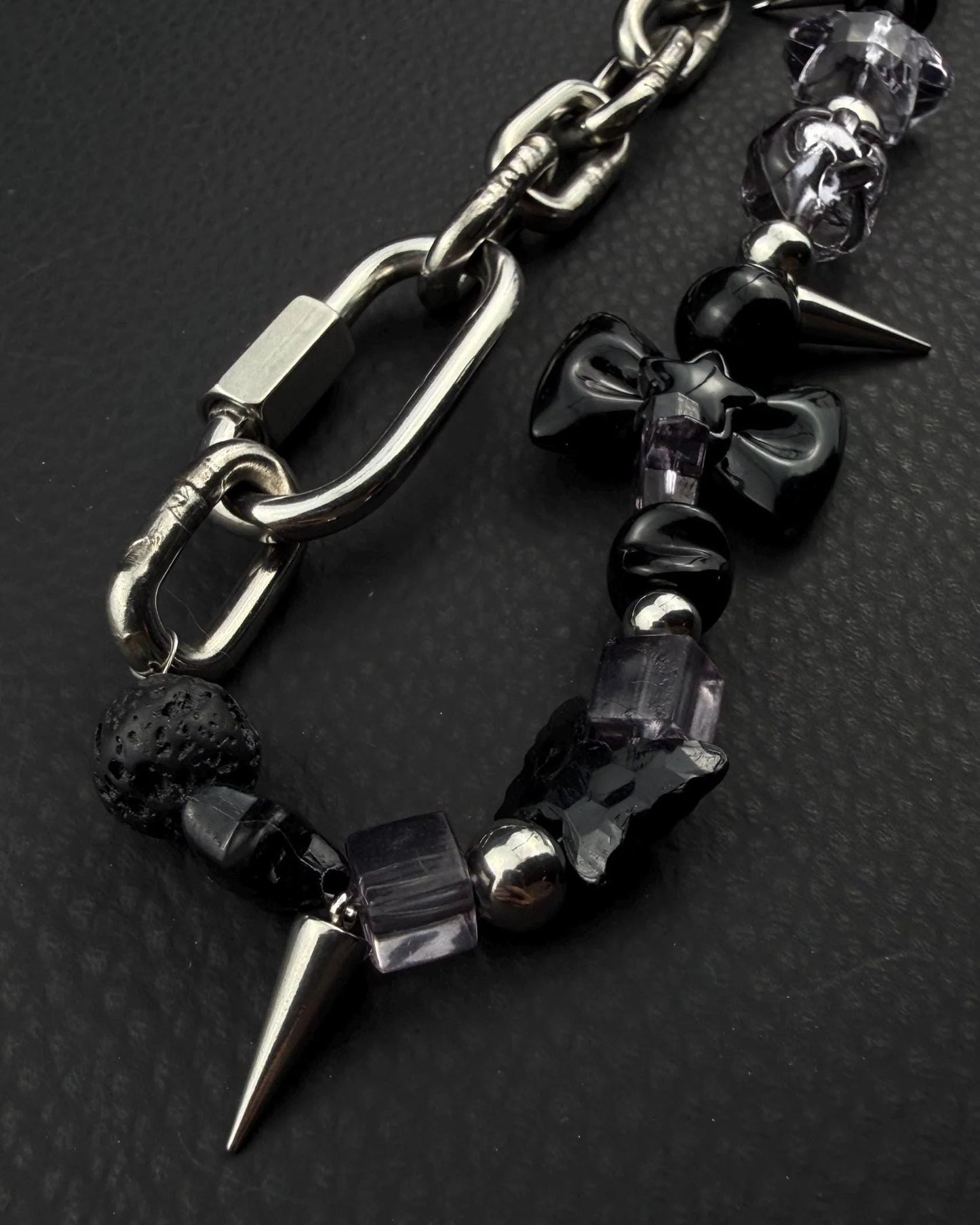 kawaii rave chain zwart