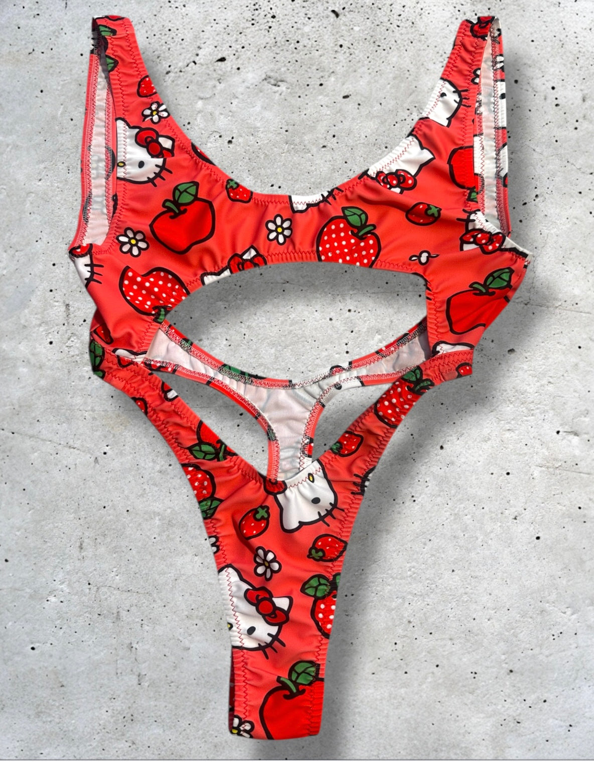 rode hello kitty trikini