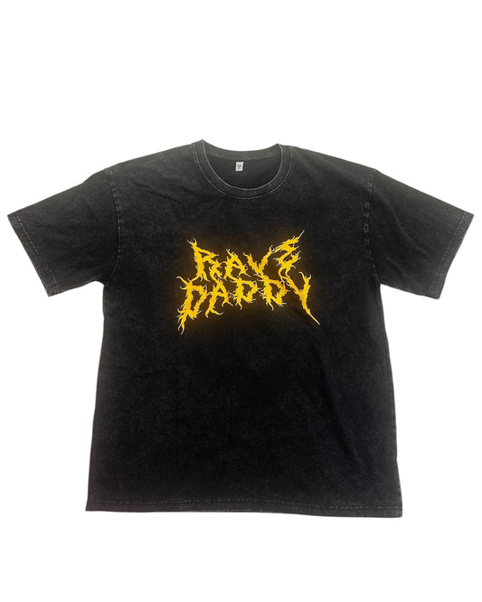 zwart t-shirt met gele rave letters: rave daddy