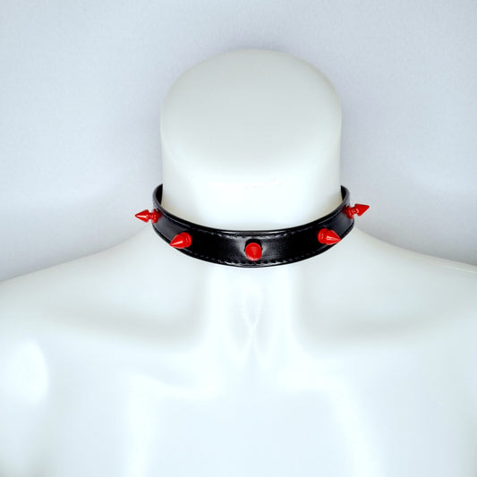 Jane Nevermore - Spike choker - Rood