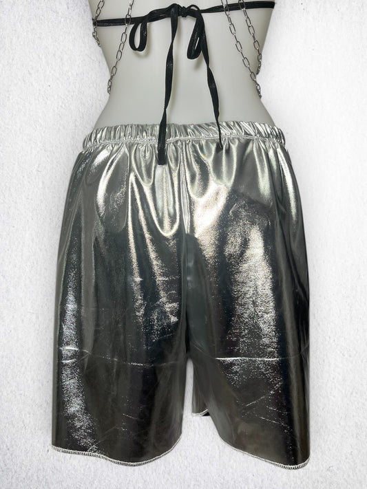 Ivy Berlin - Chrome shorts