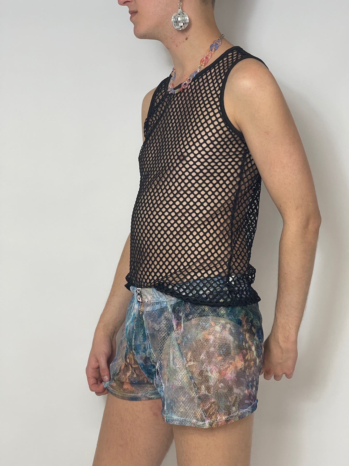 ravewear, partywear, rave bottom, mesh broekje, mesh bottom, transparant broekje, doorzichtig broekje, mesh party broekje, fishnet broekje, visnet broekje, rave broekje, rave bottom, rave shorts