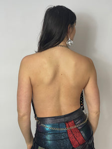 holografische top met sexy achterkant, top met blote rug, waterval top, holografische top, top met kettingen, rave top met kettingen, ravewear, partywear, festivalwear, festival top