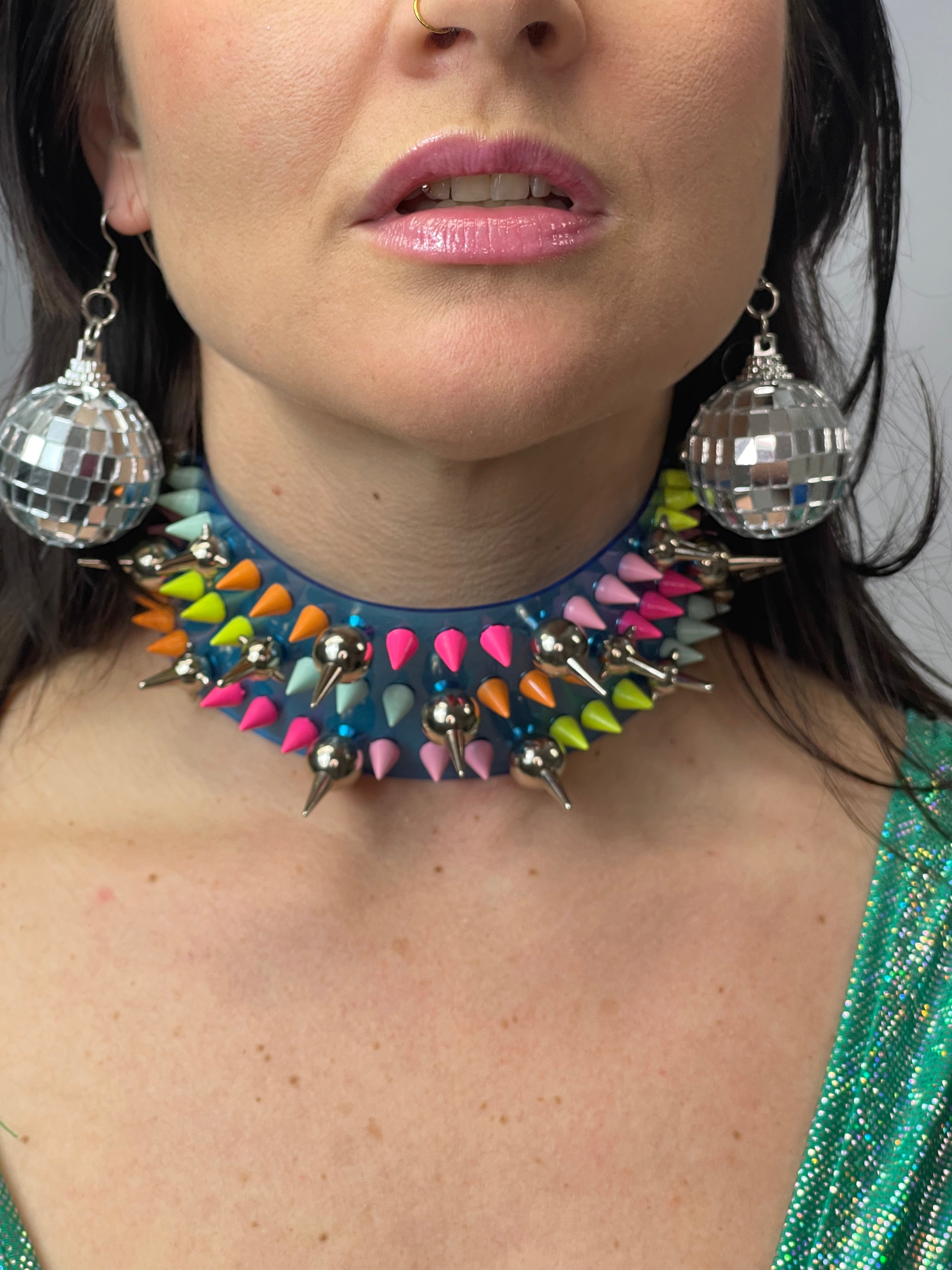 Rave choker 2025